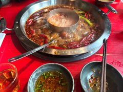 -谭鸭血老火锅(漳州路店)