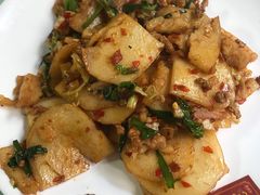 -朱家花园食府(顺城王府井店)