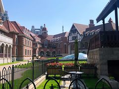 -天津津利华酒店