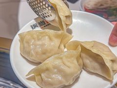 -锅当当铁锅炖烀饼王(长泰广场店)