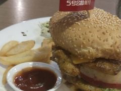 -5号公路餐厅(曼哈顿店)