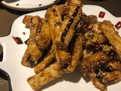 那年秋天的茄子-梧桐树下(云锦世家店)