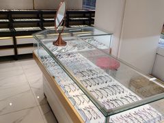 -三叶眼镜城(青云路店)