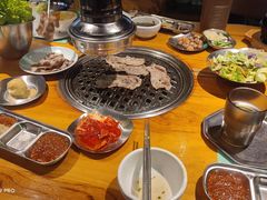 -唯成•韩国炭火烤肉 유성고기