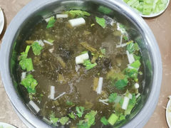 -黑竹沟新场牛肉火锅