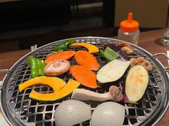 -焼肉まんぐう