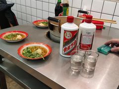 -咏勝锑锅麻辣烫(净居寺路总店)