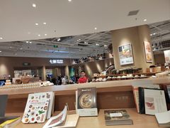 -七鲜超市(瑞虹天地太阳宫店)