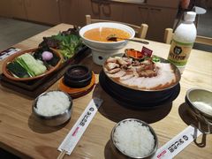 -吴氏包饭·传统民俗料理(延大学府店)