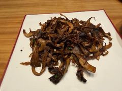 -山茶云南菜(永安里店)