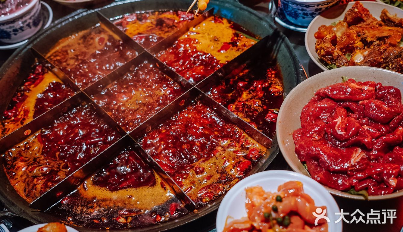 今天嘴馋去吃了井格重庆火锅！❤啊！幸福！！