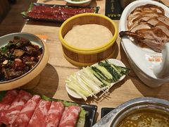 -龙聚德北京烤鸭(沙坪坝华宇A馆店)
