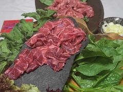 -红鼎豆捞·非遗鲍皇汤火锅(宝丰路店)