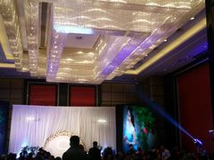 -青岛富力艾美酒店