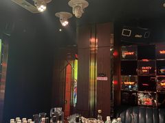 -温莎KTV(珠江路店)