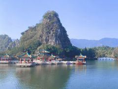 -星湖旅游景区七星岩