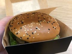 -麦当劳(海岸城店)