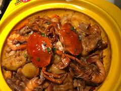 -多嘴超级肉蟹煲(杉杉国潮主题店)