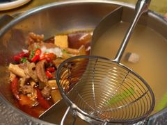 -左庭右院鲜牛肉火锅(金山万达店)