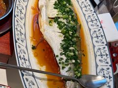 非遗葱香白鱼-千百味红餐厅·非遗江西菜(绿地双子塔总店)