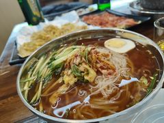 -韩风烤牛肉冷面店