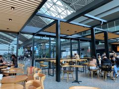 大堂-星巴克(成都机场T2店)