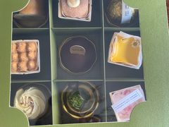 -半勺舒舒生日蛋糕店