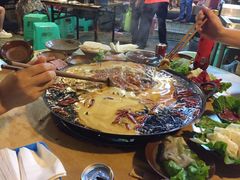 -独雅老火锅(原宏声巷店)