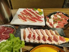 -山居屋炭火烧肉(厚街万达店)