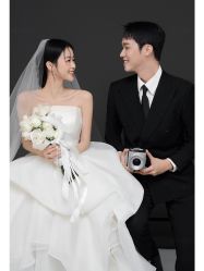 -雅云婚纱摄影工作室旗舰店