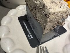-W COLLECTIVE  DESSERT SHOP