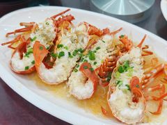 粉丝蒜蓉蒸大虾-新名园餐厅