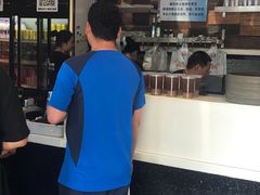 -万记麻辣烫国展总店