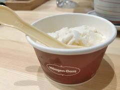 草莓哈根达斯冰淇淋-割烹旭日本料理(龙湖狮山天街店)