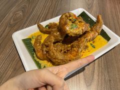 -东海岸人工湖美食村