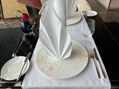 -瑞吉酒店 · Elba 欧尔巴意大利餐厅· 精致意餐·云端聚会