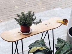 -red donkey coffee