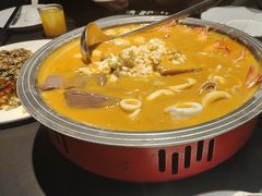 -鑫悦楼煎蟹·16年海鲜大排档
