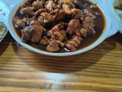 -三居鲁味坊黄焖鸡(山大路店)