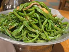 -海派美食·家宴海鲜青岛菜·石锅鲽鱼头(东方城店)