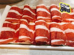 金牌肥牛-羊家胡同·龙虾烧烤火锅(龙汇路店)