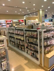 -爱婴室(上海浦建路店)