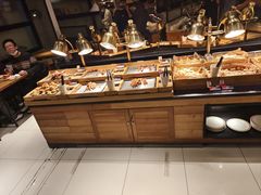 面包甜点陈列柜-比格比萨自助(新辰里学清路店)