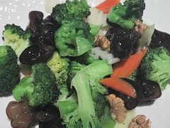 -那家老院子东北菜·饺子·小鸡炖蘑菇(艳华街店)