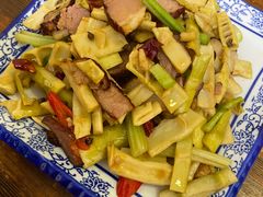 -老味道1992(武当山店)