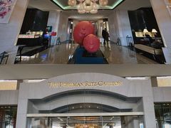 -上海波特曼丽思卡尔顿酒店