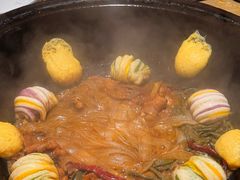 -万里闯关东铁锅炖菜馆(高新旗舰店)