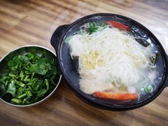 三鲜细米线-贵州沾水米线(学田湾店)