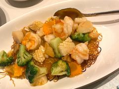 海鲜两面黄-上海和平饭店龙凤厅 Dragon Phoenix