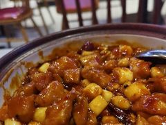 -渝是乎酸菜鱼·川渝小炒(新世界百货望京店)